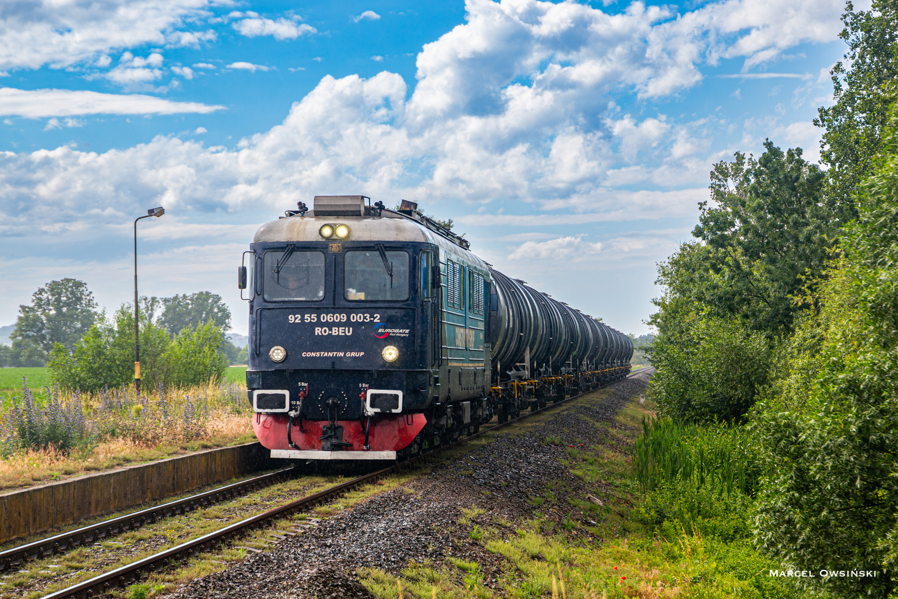 609 003