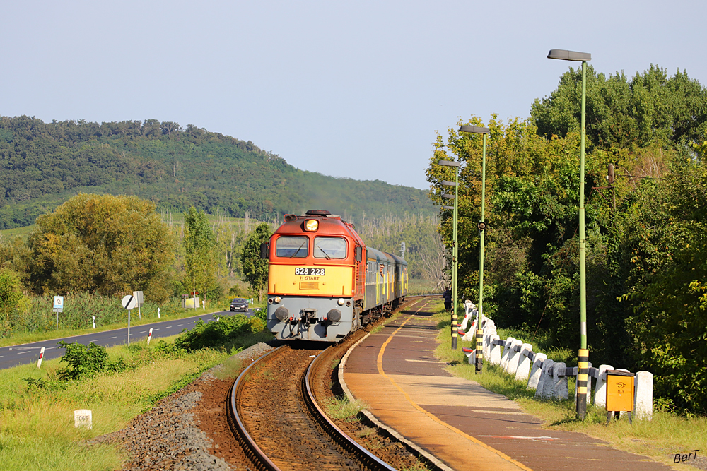M62-228