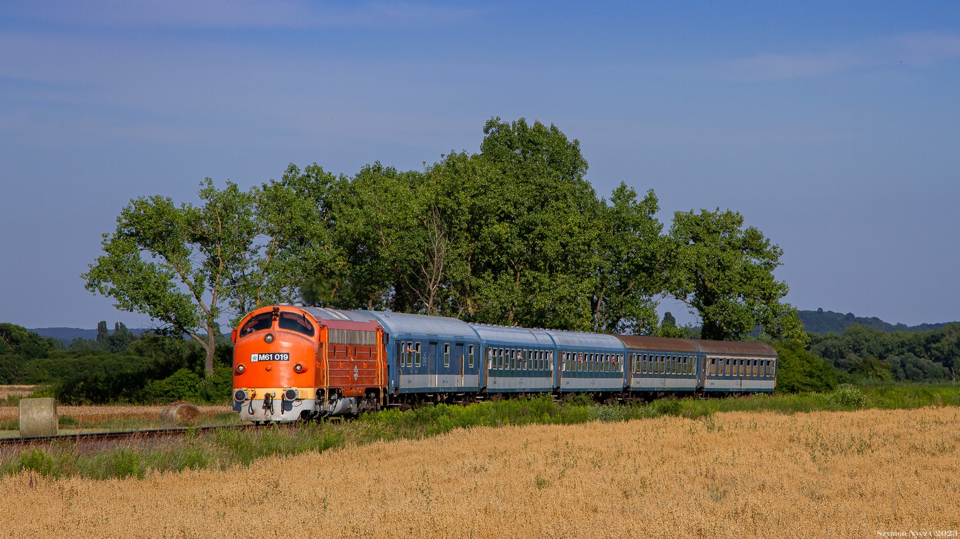 M61-019 Tapolca
