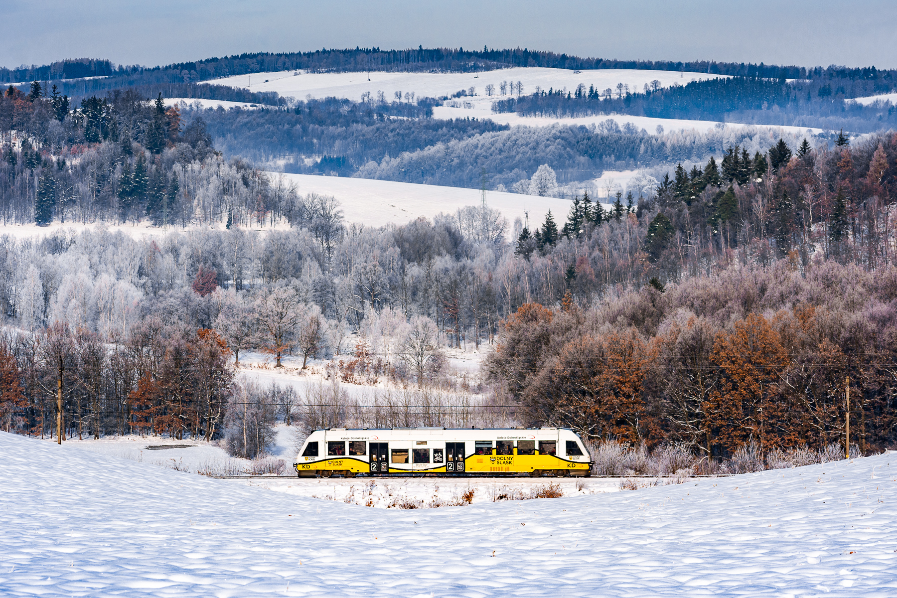 Zimowy pejzaż na jednotorowej 274