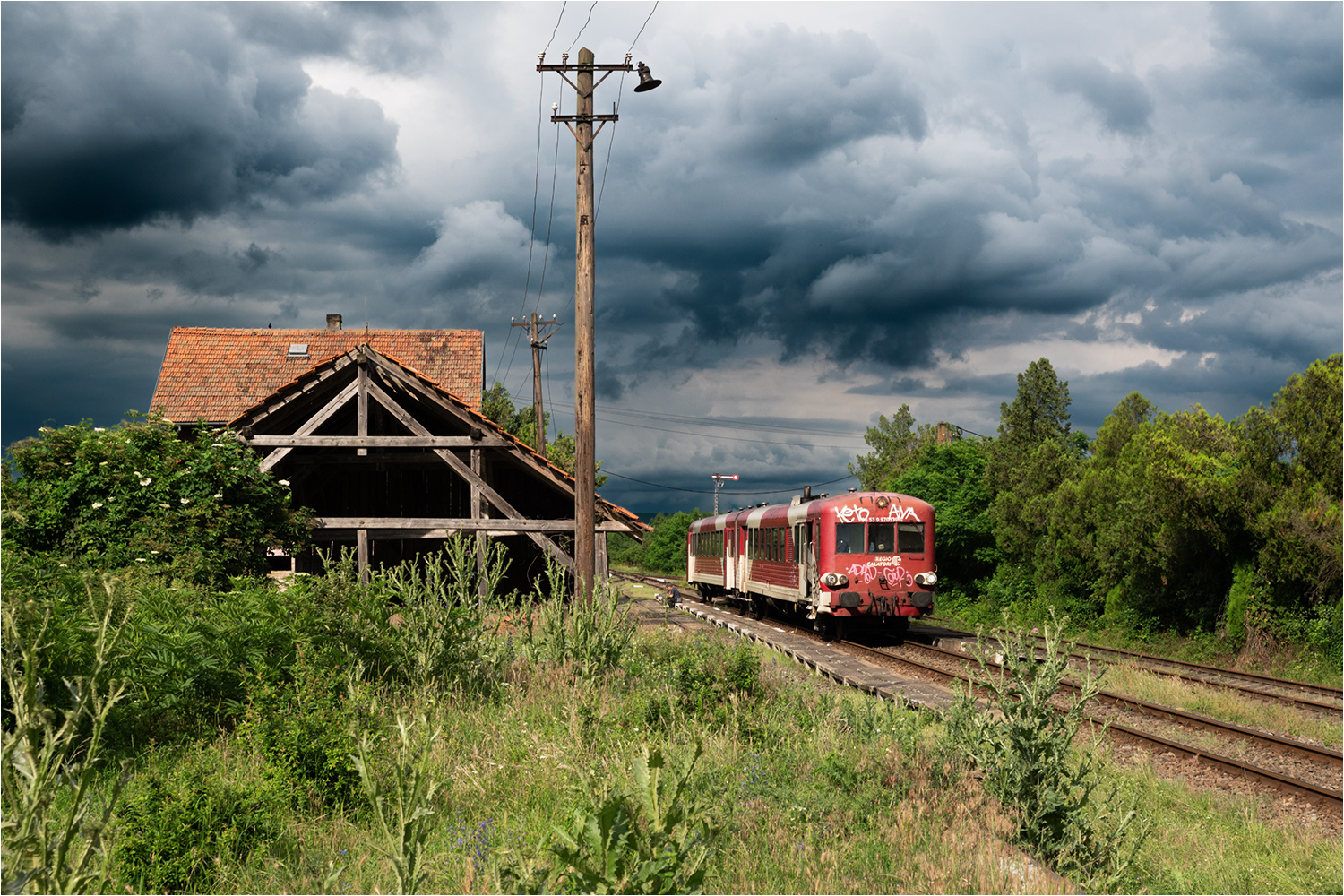 Uwięzieni na pustkowiu (1)