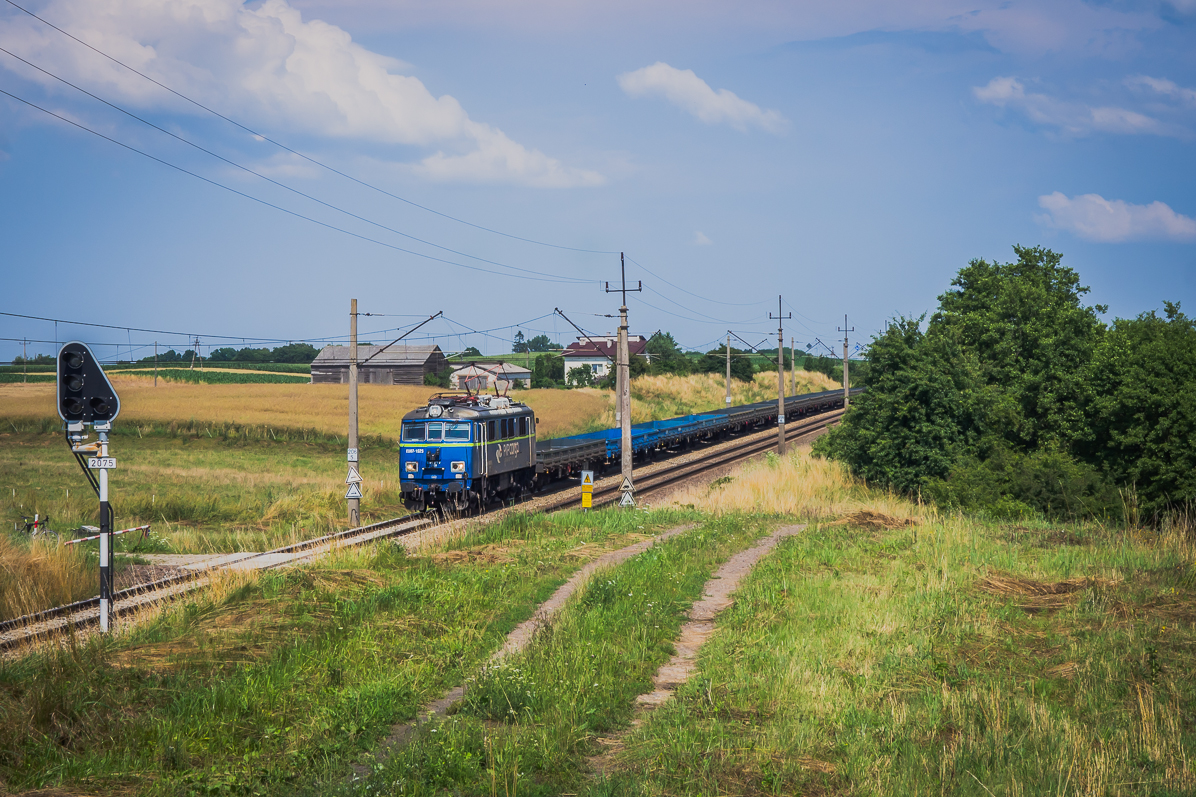EU07-1525
