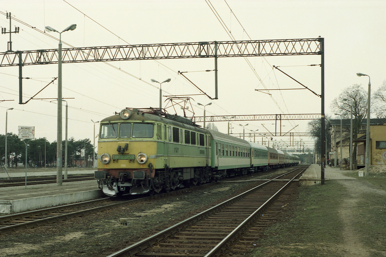 EU07-050