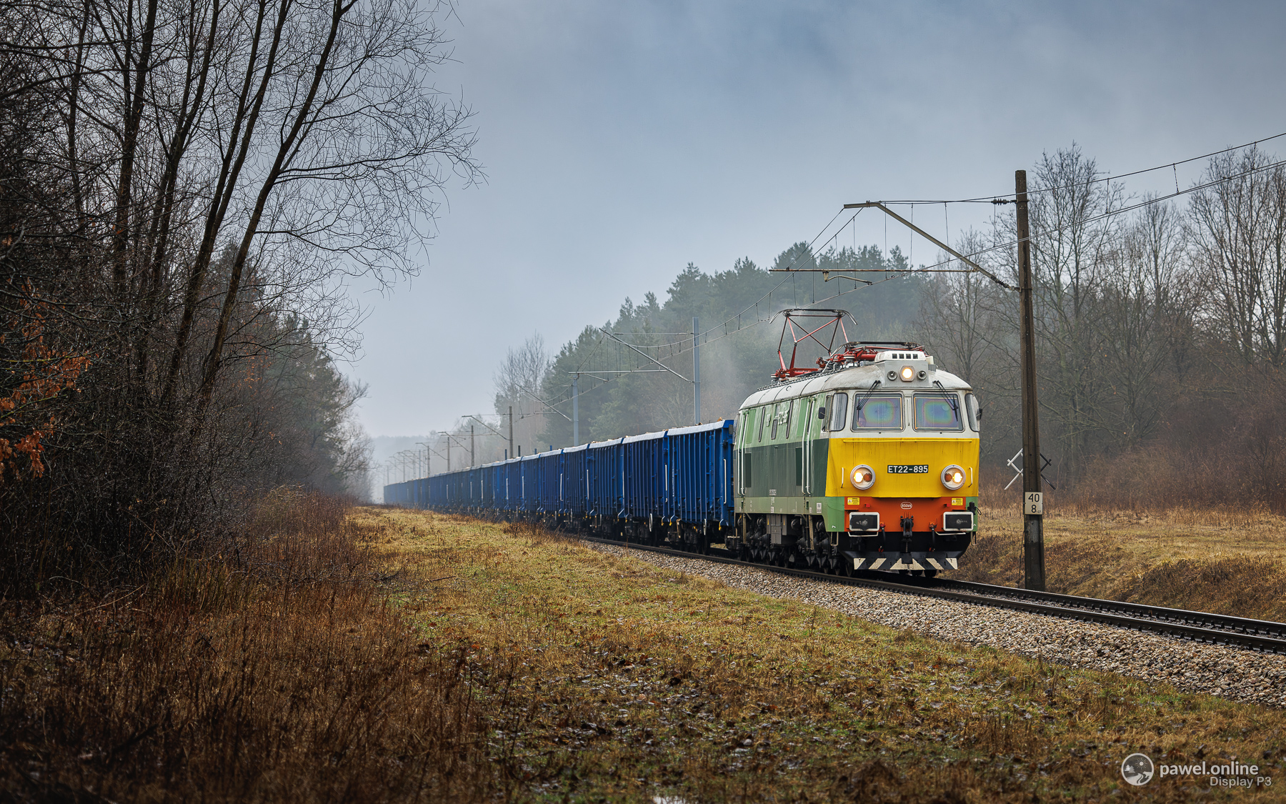 ET22-895