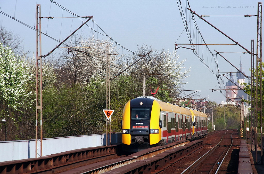 Acatus w trakcji podwójnej.