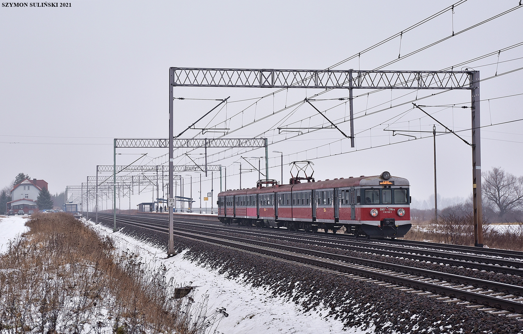 EN57-1316 w Różynach