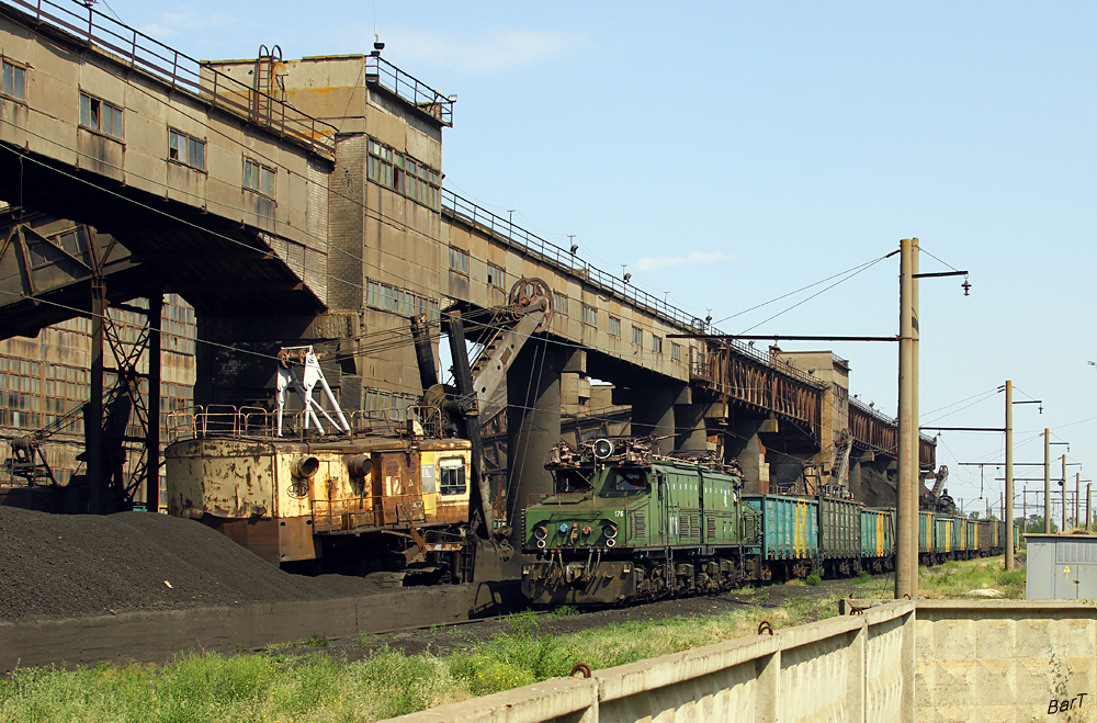 EL21-176