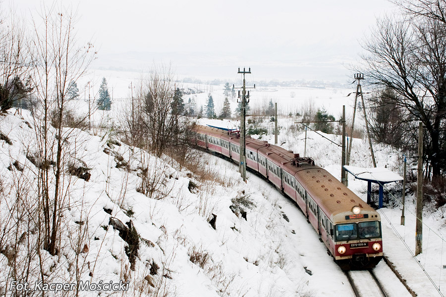 ED72-009