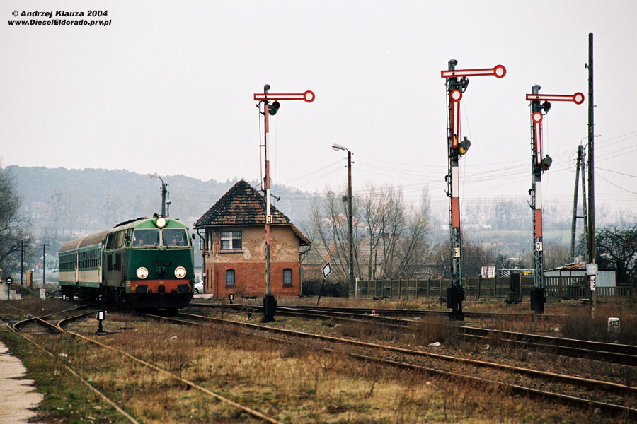 SU45-131 z osobowym w Szubinie