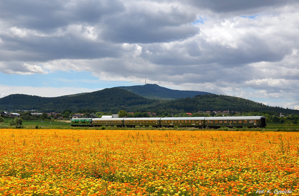 Fiat u podnóża Ślęży