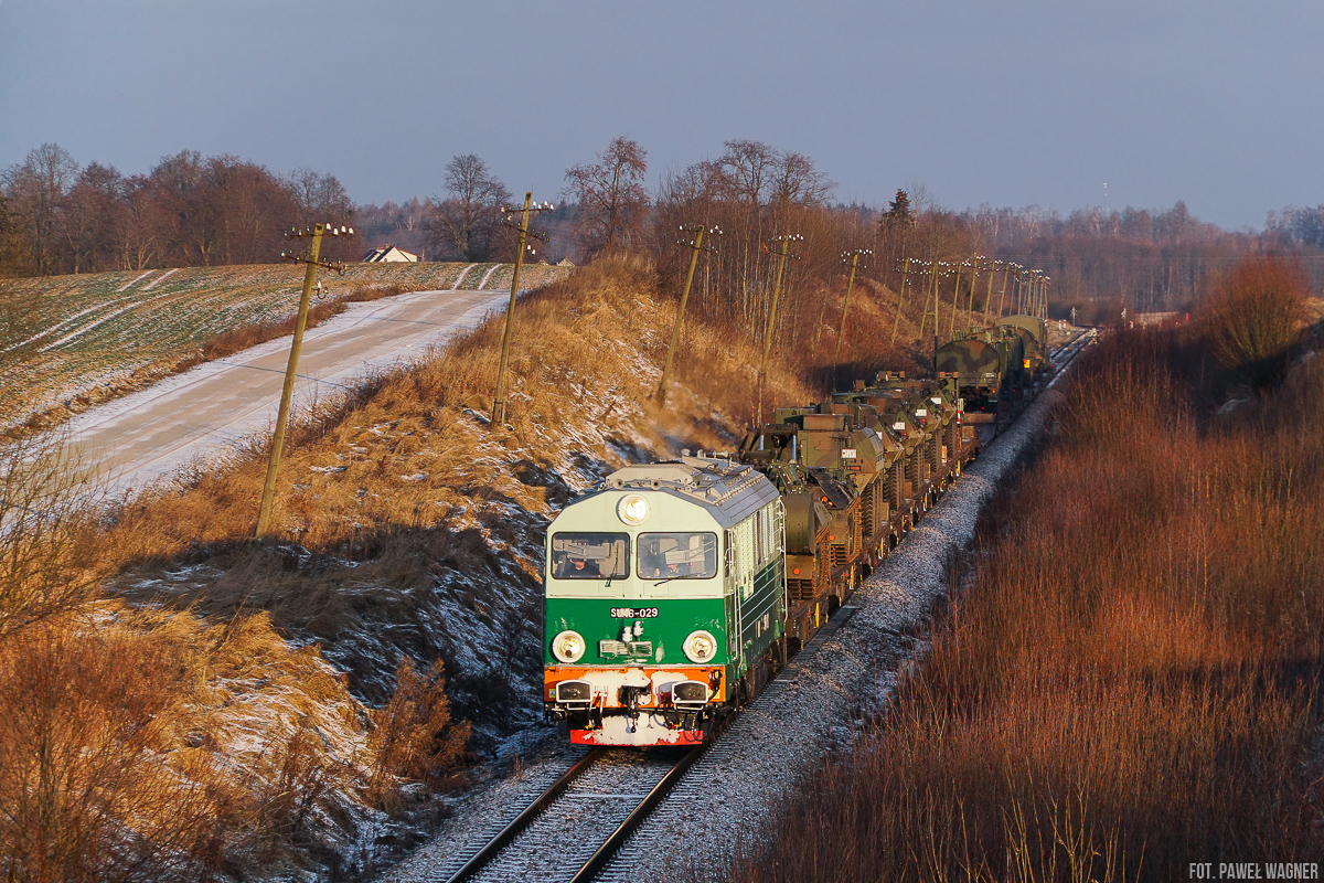 SU46-029