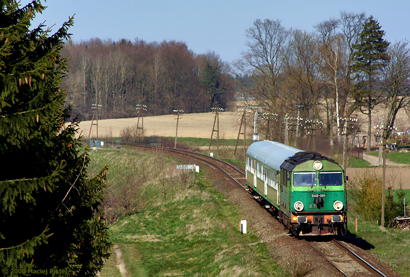 SU46-009