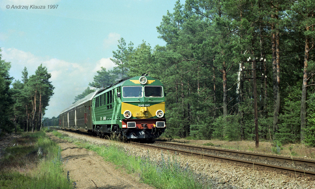 SU46-049