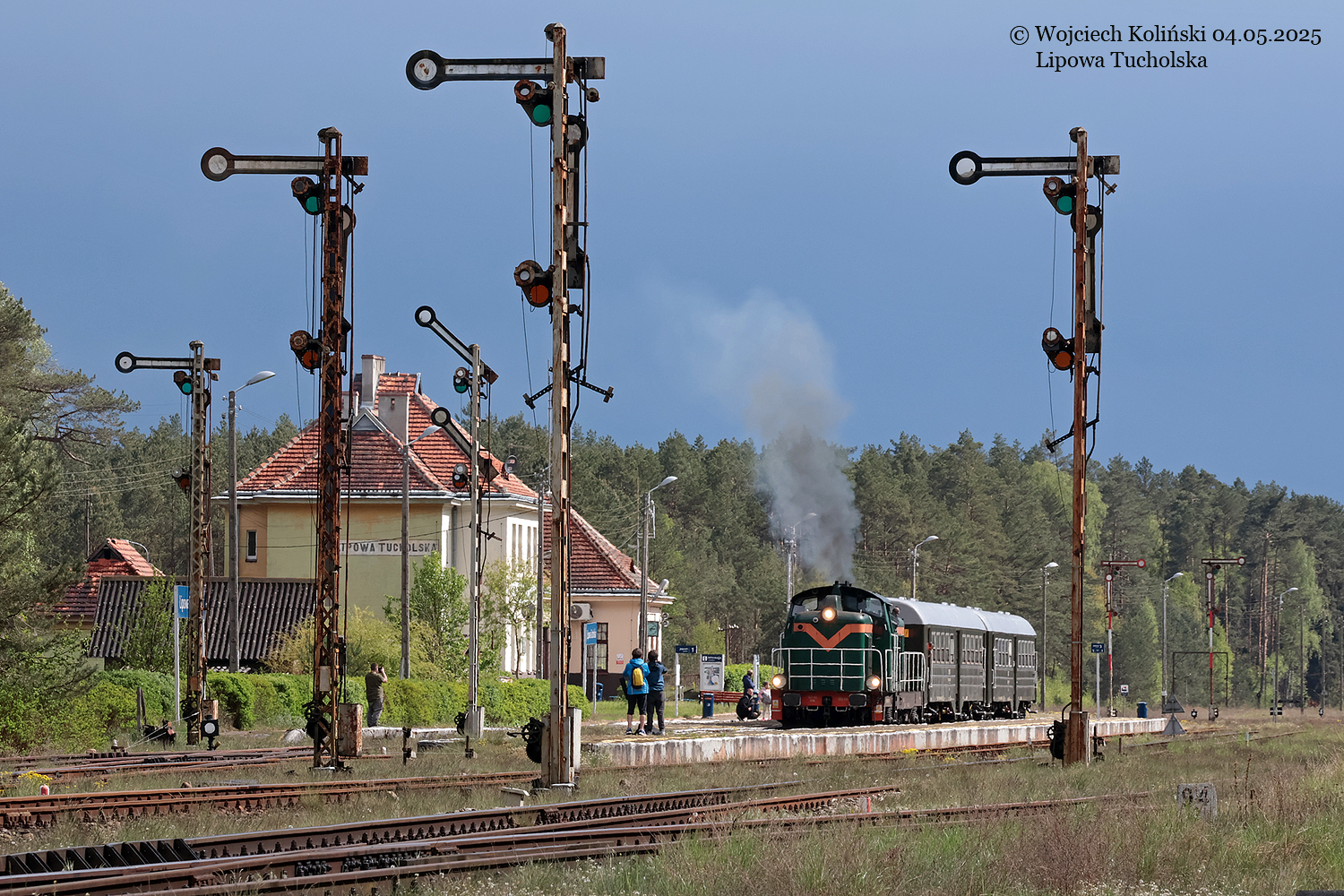 SU42-536