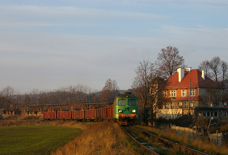 ST43-328