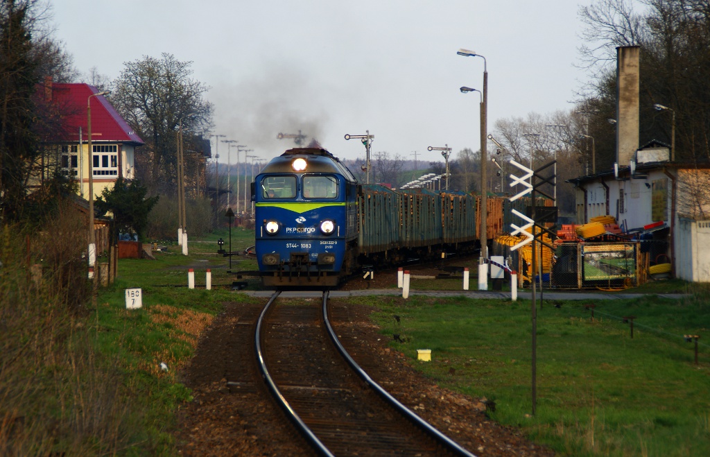 ST44-1083