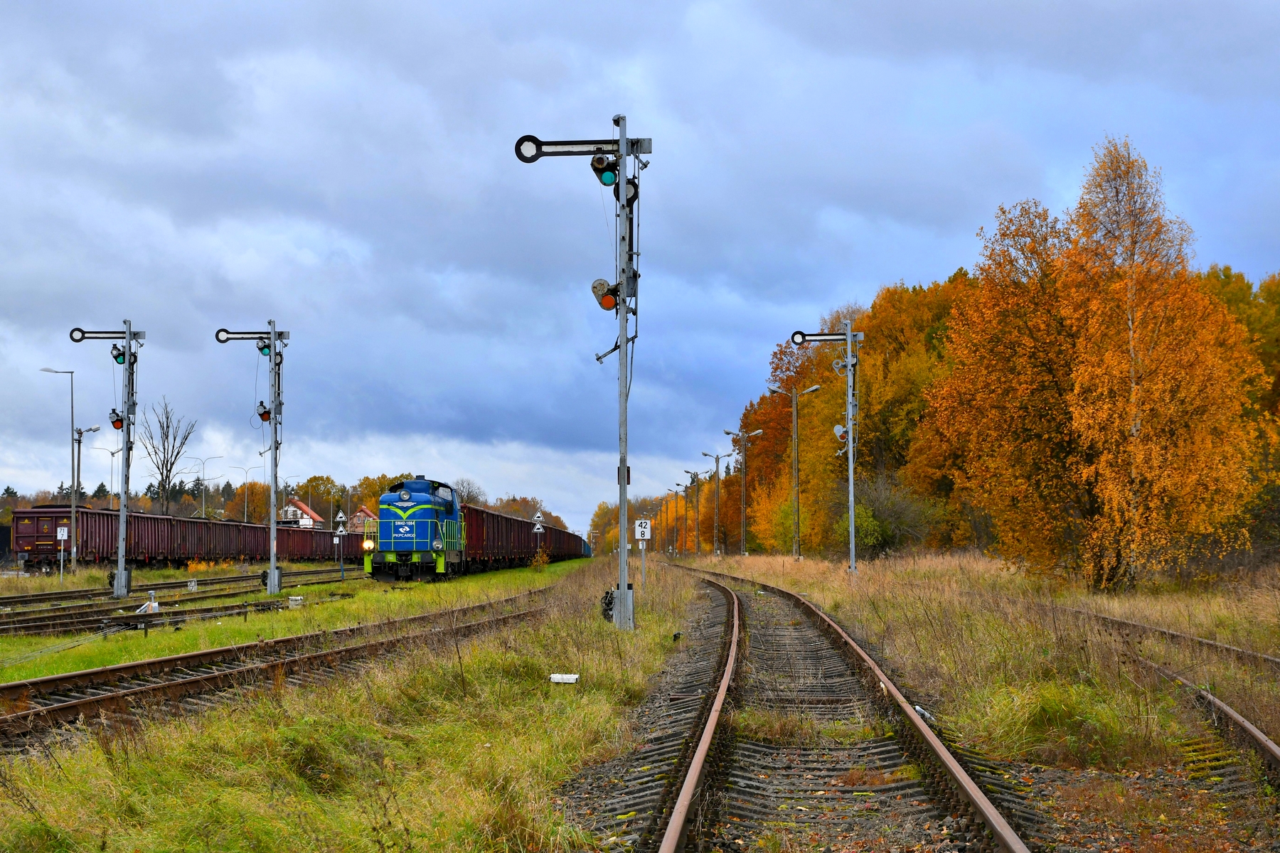 Jesienny klimat na stacji Chruściel