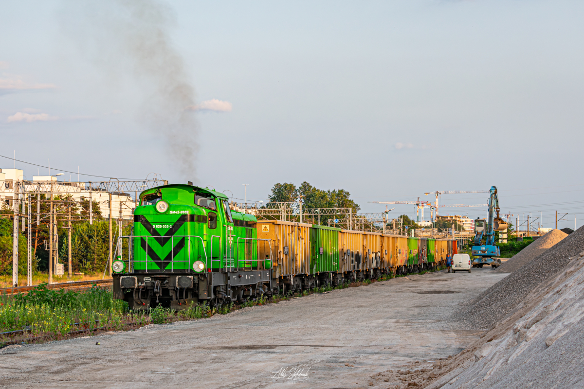 Jaxan na rozładunku