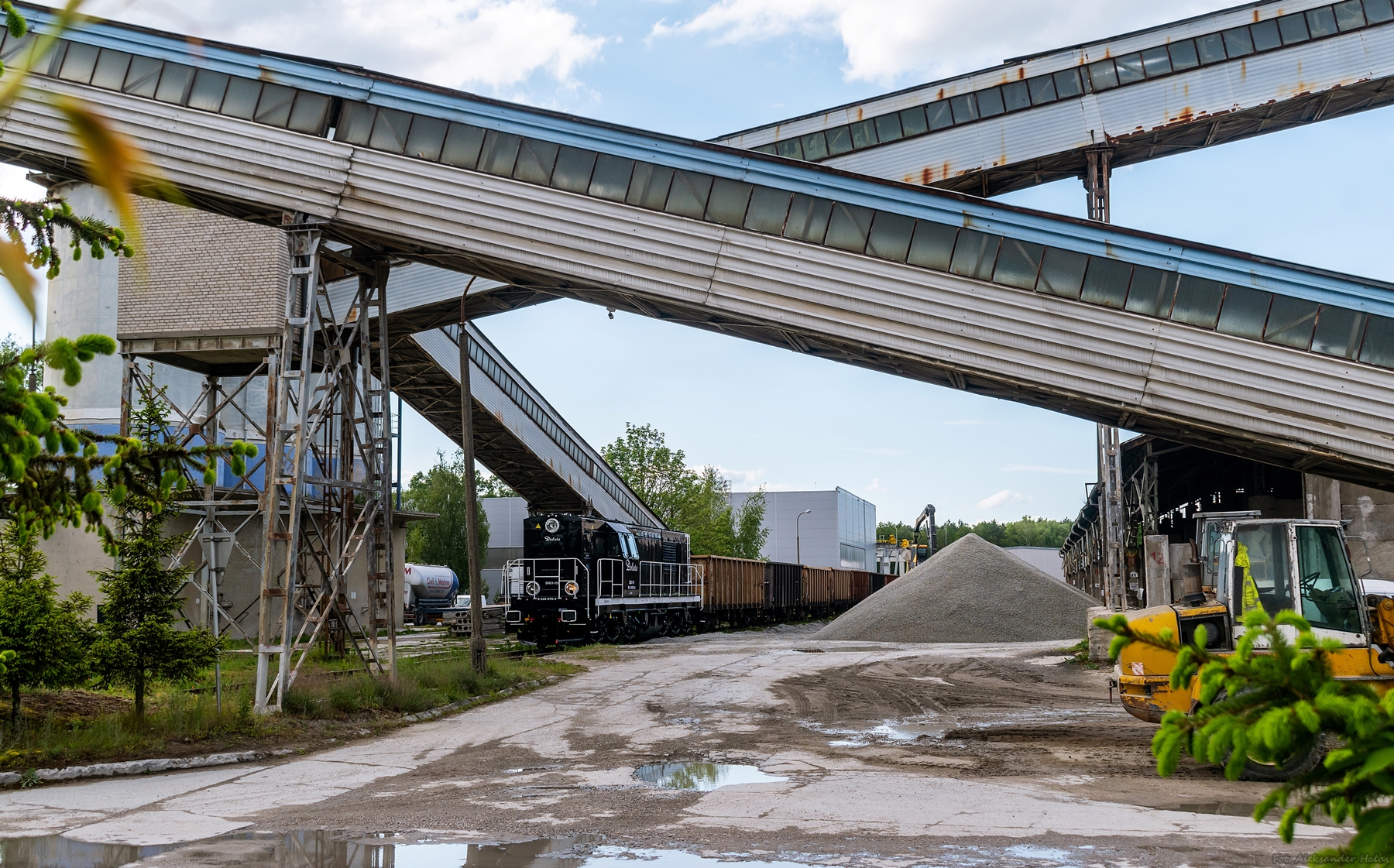 Trumna Dolaty na Prefabecie.