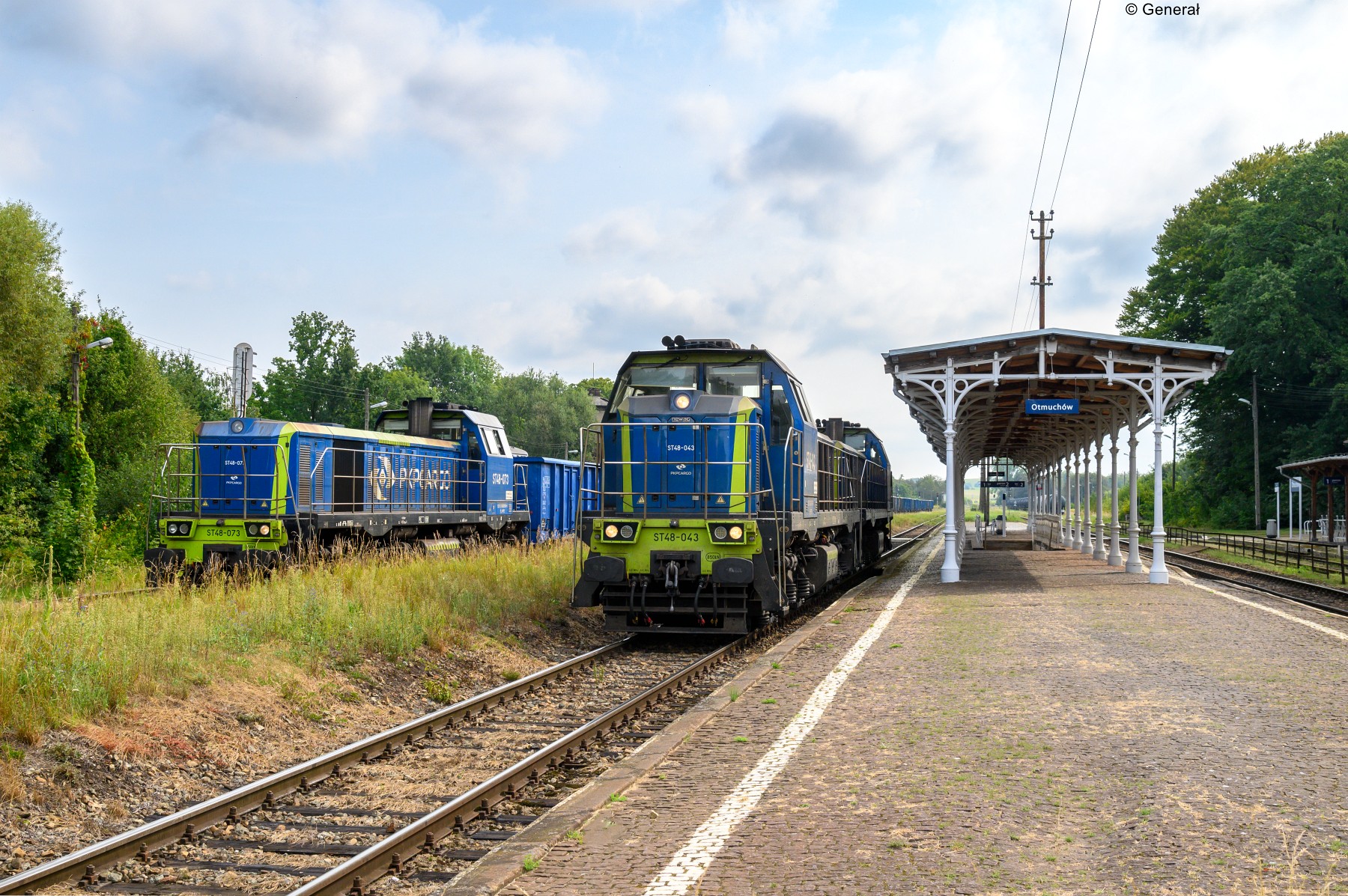 3 x ST48