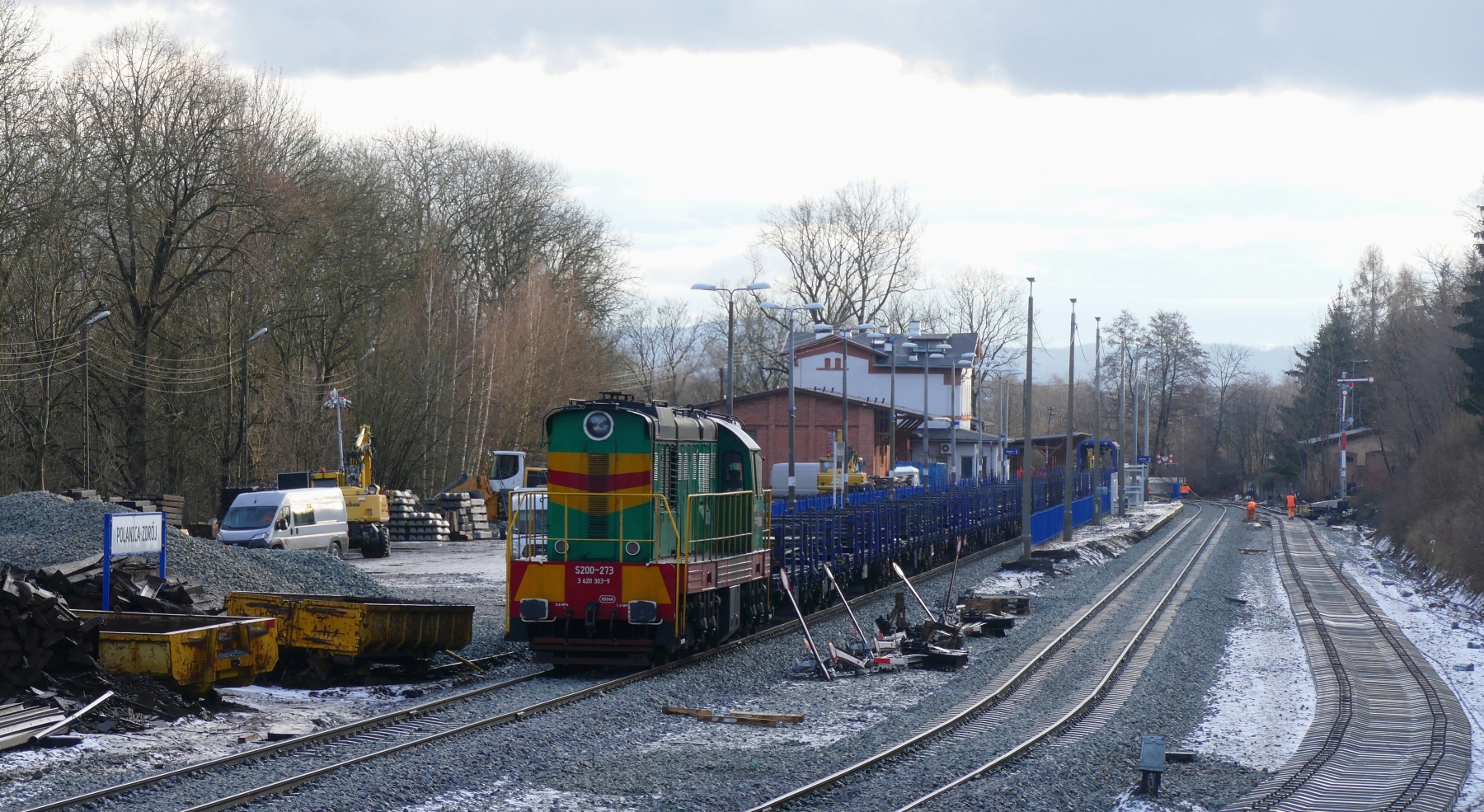 S200-273