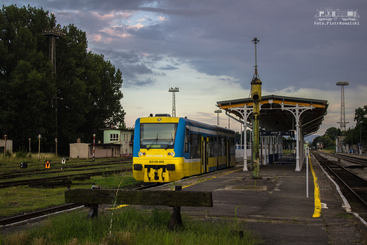 Nysa wieczorową porą...