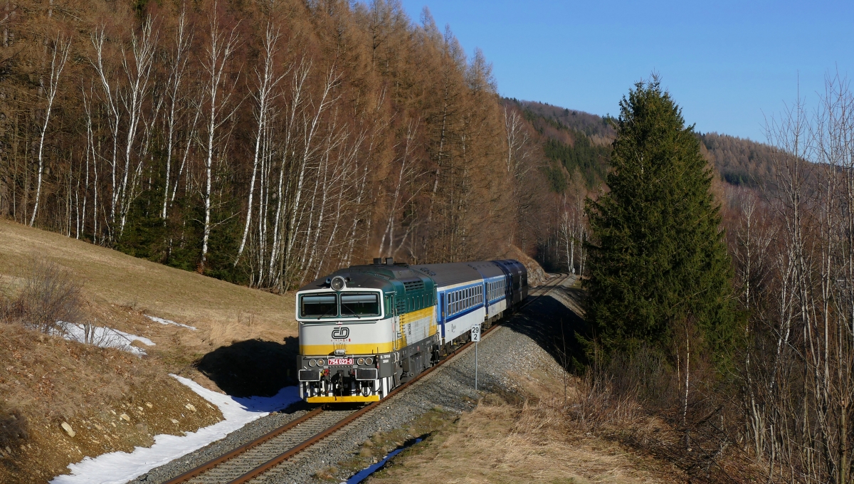 754 023-0