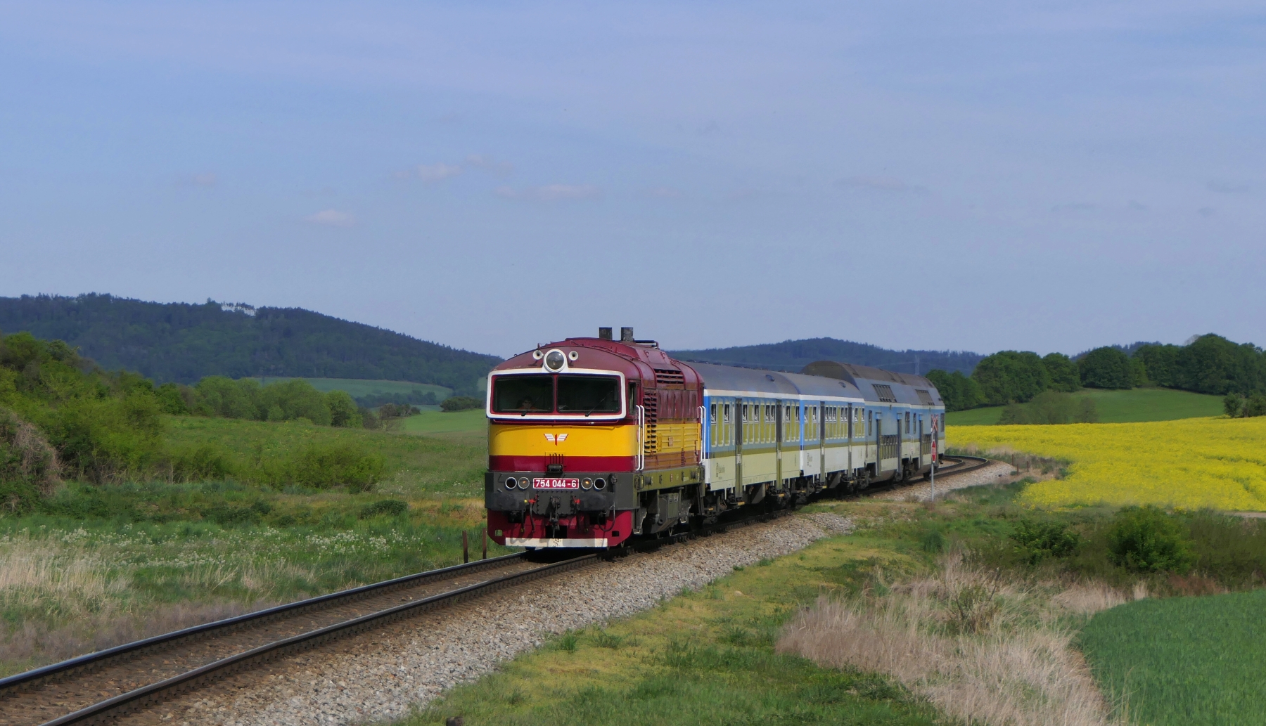754 044-6