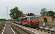 127 409