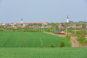 418 307