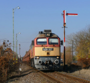 628 327