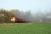 628 224
