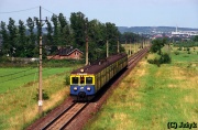 EN57-1102