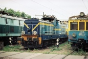 EM10-102