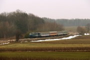 SU46-031