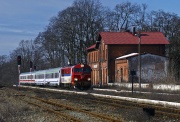 SU46-032
