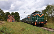 SU42-536 z pociągiem PRZECHYLEWO