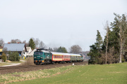 "Jabłonka" z ST44-1228 na czele