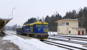 749 039-4