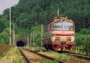 230 009-3